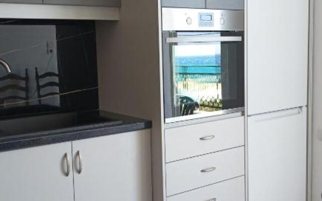 Kostas Maria Apartment 109m2 1st Floor