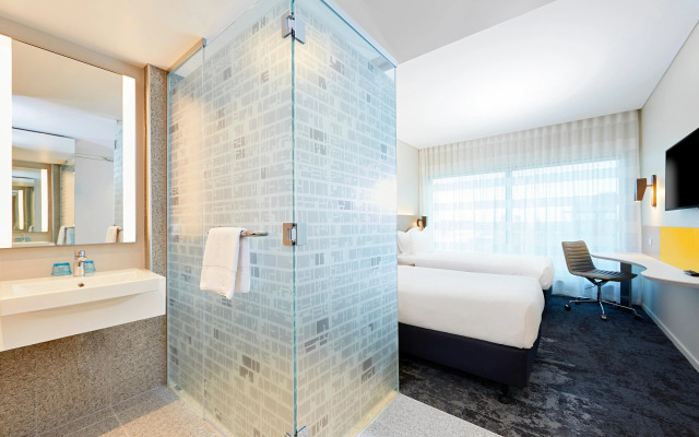 Holiday Inn Express Adelaide City Centre by IHG