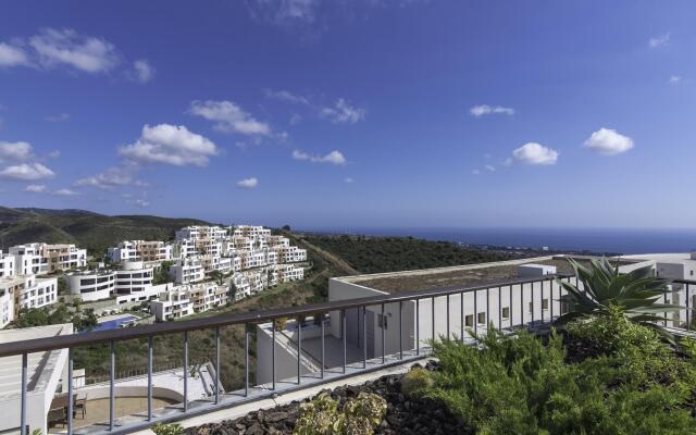 28039 - Great penthouse near beach