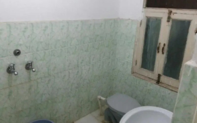 Love Kush Hotel