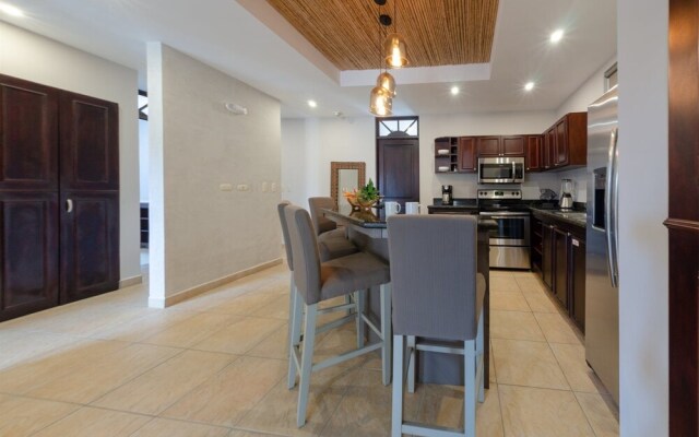 Captivating 3br/2.5ba Unit is Just Perfect
