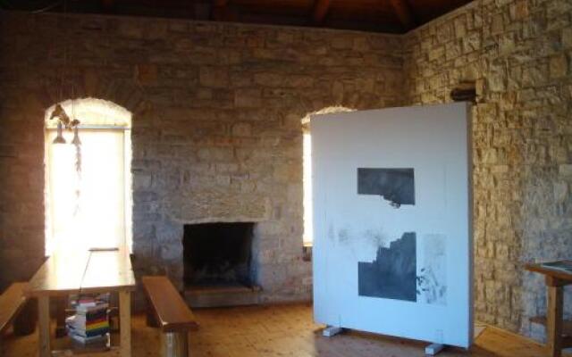 Kastraki Art Houses