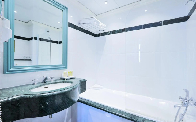 Courtyard by Marriott Paris Saint Denis