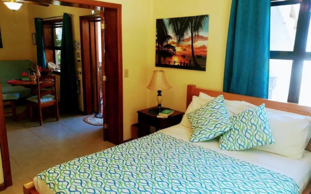 Dolce Cabana Waterfront Suites