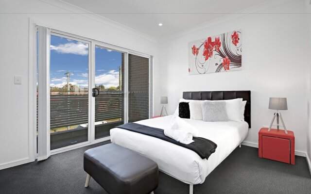 Canley Heights Villas - Sydney