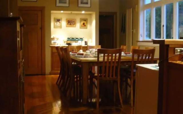 Holly Homestead B&B