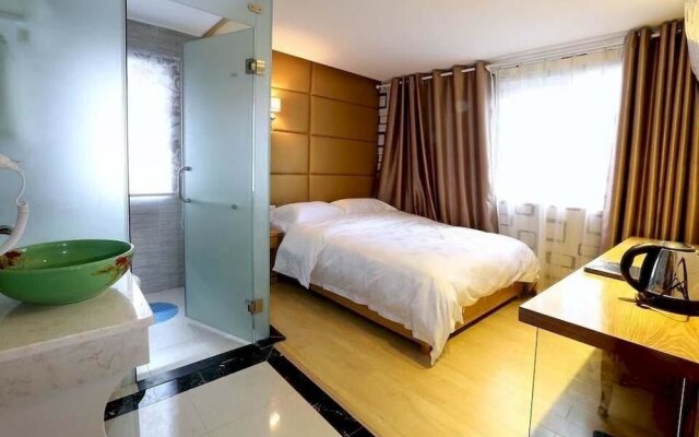 Lushang Tianjie Quick Hotel