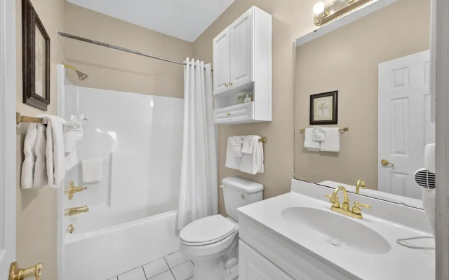 Magnolia Place 4701-104 2 Bedroom Condo