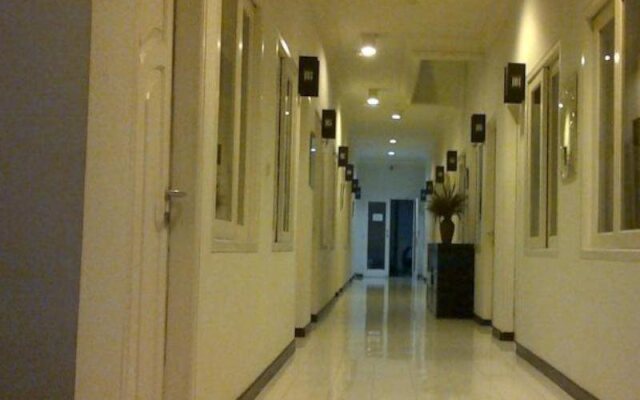 Onyx Residence