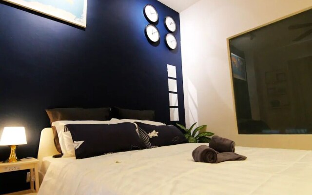 YO.OM  Aero17 Eco Elegance Home 2 Pax