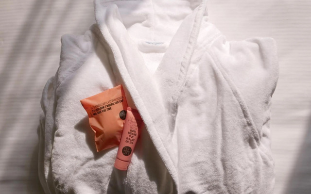 Sweet Hotel