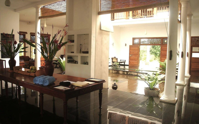 Niyagama House