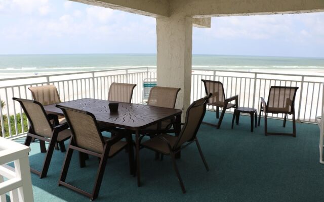 Jamaica Royale 401 - 2 Br Condo