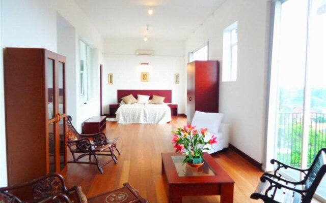 Breeze Apartment