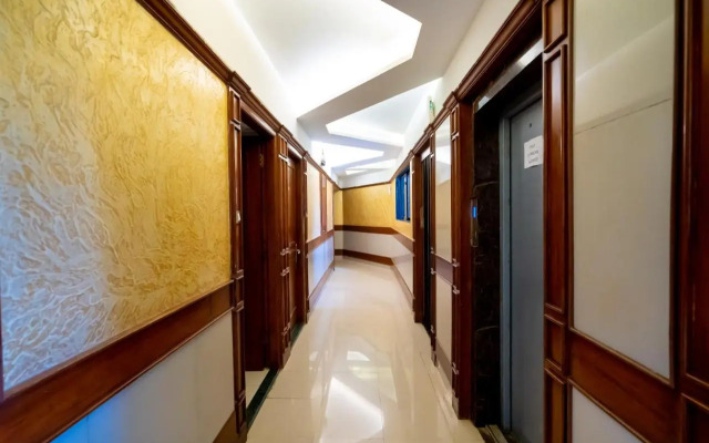 Hotel Mina International