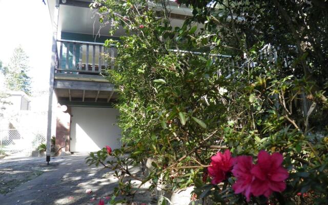 Azalea, 17 Boulder Bay Road