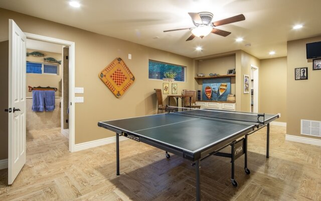 Hummingbird Hideaway 4 Bedroom Home