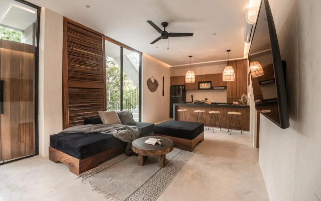 TOTALLY PRIVATE POOL AND TERRACE @ La Veleta D4