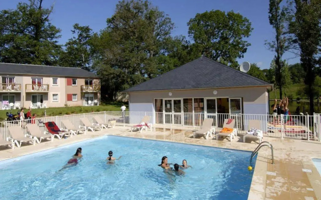 Résidence Odalys Le Hameau du Lac