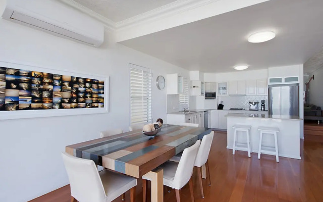 Beachfront Palm Beach Townhouse