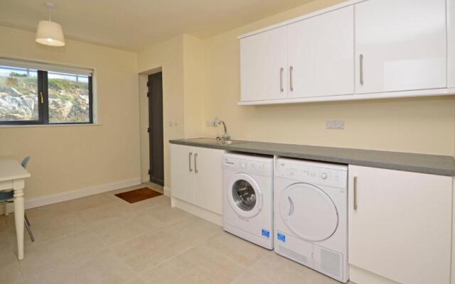 Property 260 Moyard