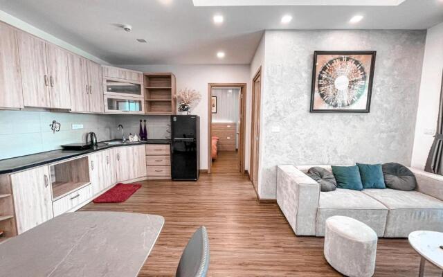 Flc Sea Tower - St Apartment