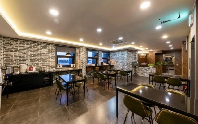 Cheongju Rubino Hotel