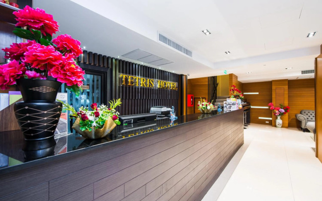 Tetris Hotel