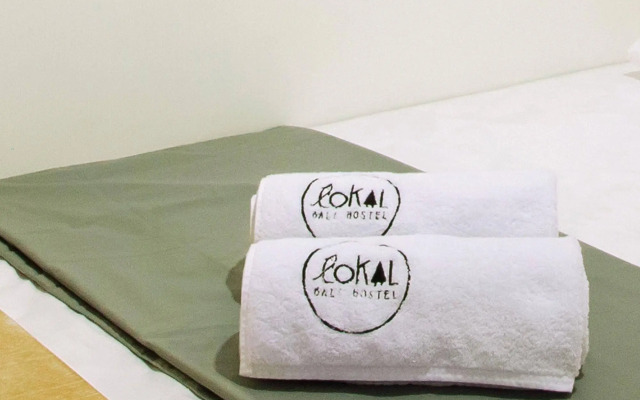 Lokal Bali Hostel