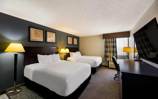 Suburban Studios San Angelo near Convention Center