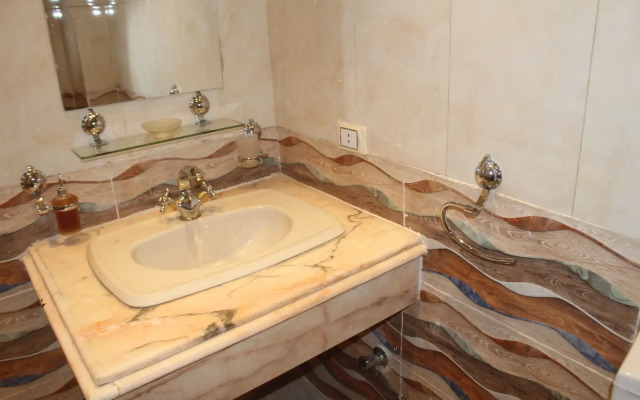 Tahrir Square Hostel