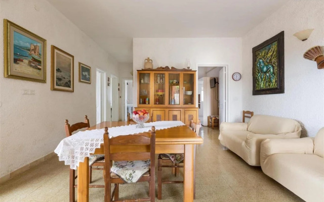 937 Riva del Conte in Riva Degli Angeli