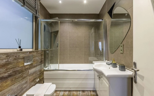 Comfy Flat Near Nisantasi and Taksim in Sisli