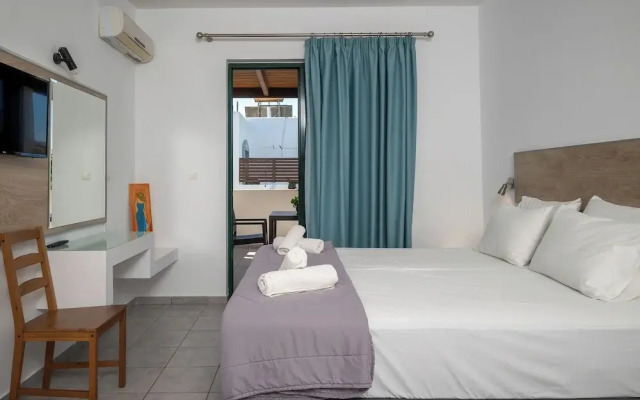 Triantafillas Suites