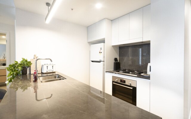 Brisbane One Apartments by CLLIX