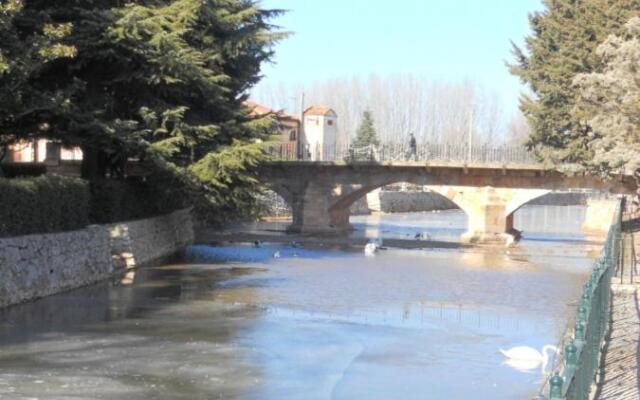 Las casas de Yagüe, Ayllón