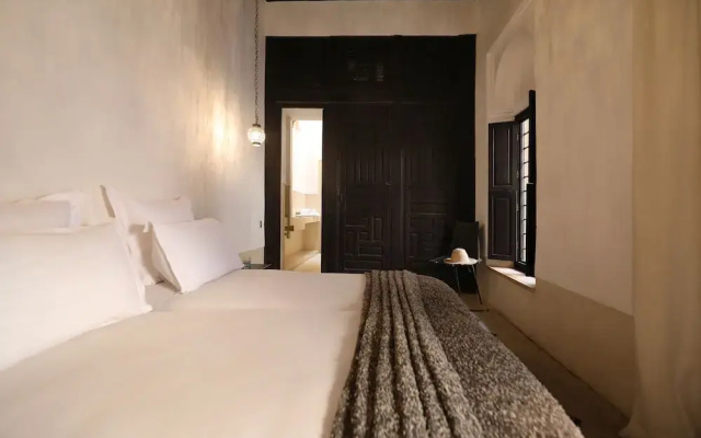 Azzouna13