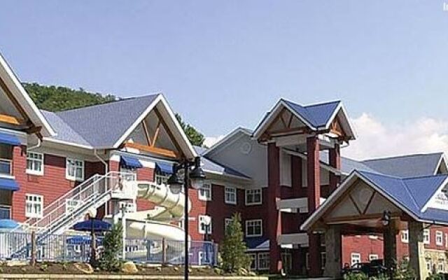 Fairfield Inn and Suites Gatlinburg North