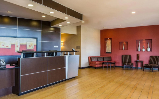 Cambria Hotel Minneapolis Maple Grove