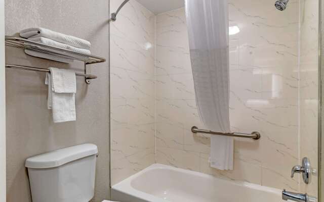 Quality Inn Newnan - Atlanta South