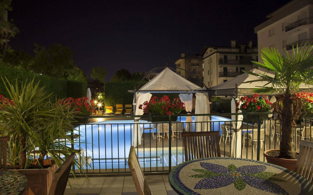 Ute Hotel