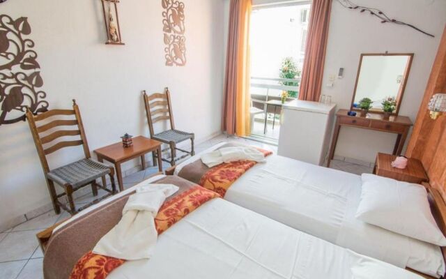 Riviera Seaside Hotel by Estia