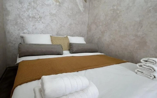 Апартаменты на улице имени А.Ф. Войстроченко 8