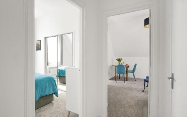 Myreton Hill Apartment
