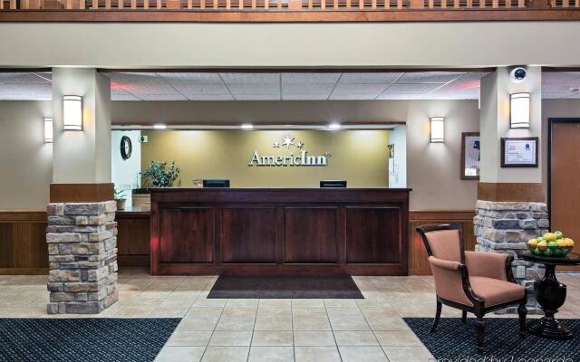 AmeriVu Inn & Suites - Waconia
