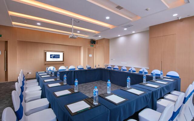 Holiday Inn Express Luoyang Yichuan