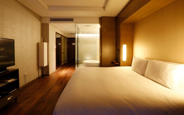 Grand Mercure Ambassador Changwon