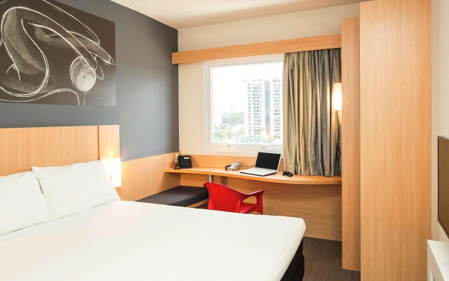 ibis Mogi das Cruzes Shopping