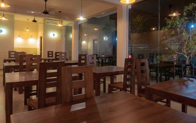 Hive 68 - Hotel and Resorts Negombo