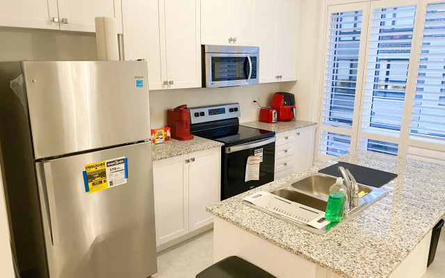 Relaxing Master Private Bedroom